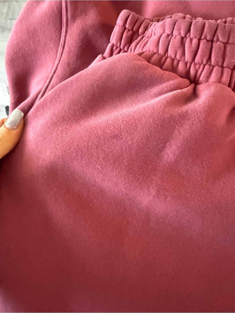 Comfrt Hoodie and sweats in Berry - Picture 2 of 7